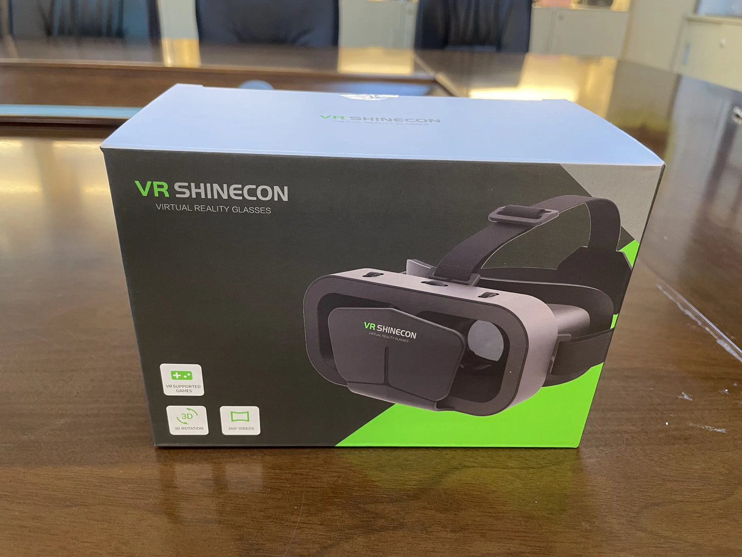 New Design 9D VR Headset Fit 7 Inch Phone Vr Glasses with Controller Remote 3D Gaming VR
